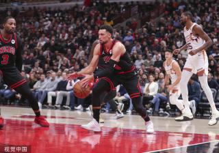 甚至更衣室 甚至更衣室