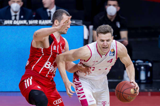 比赛中几次 比赛中几次