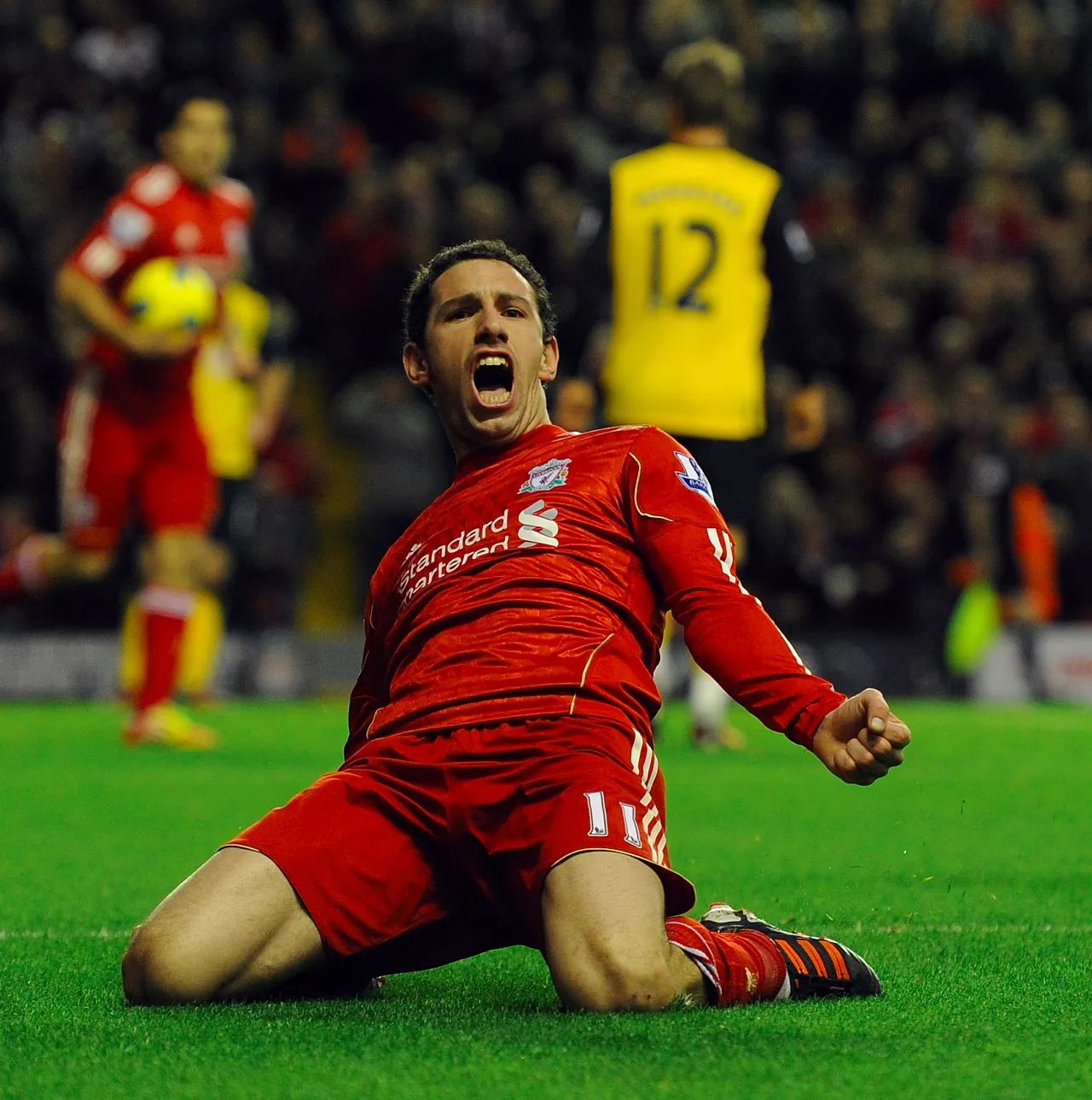 烈的舞台上 烈的舞台上